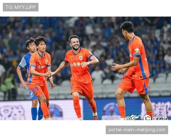 【2026年4月中超联赛·赛前·前瞻山东泰山vs上海海港前瞻：边路对决成胜负手，传中数据成赛前焦点