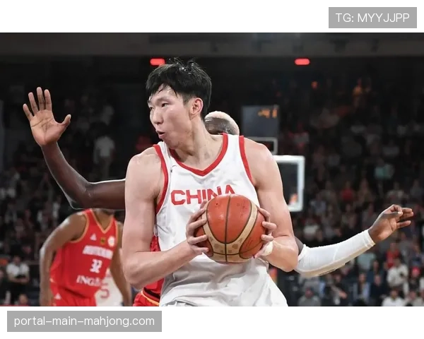 北京首钢87-70击败青岛，周琦高效双双展现内线防守统治力